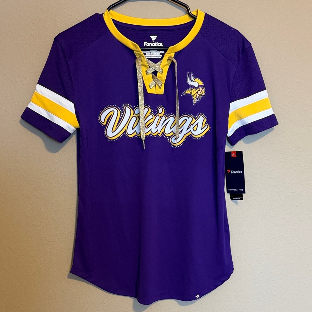 Fanatics Minnesota Vikings Lace-Up Tee